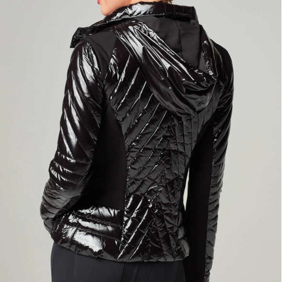 BLANC NOIR • CARBON 38   Motion Panel Puffer ~ NWT - Picture 3 of 14